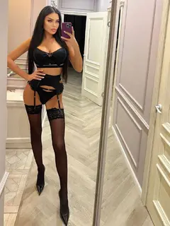 Агния эскорт в городе Дубай