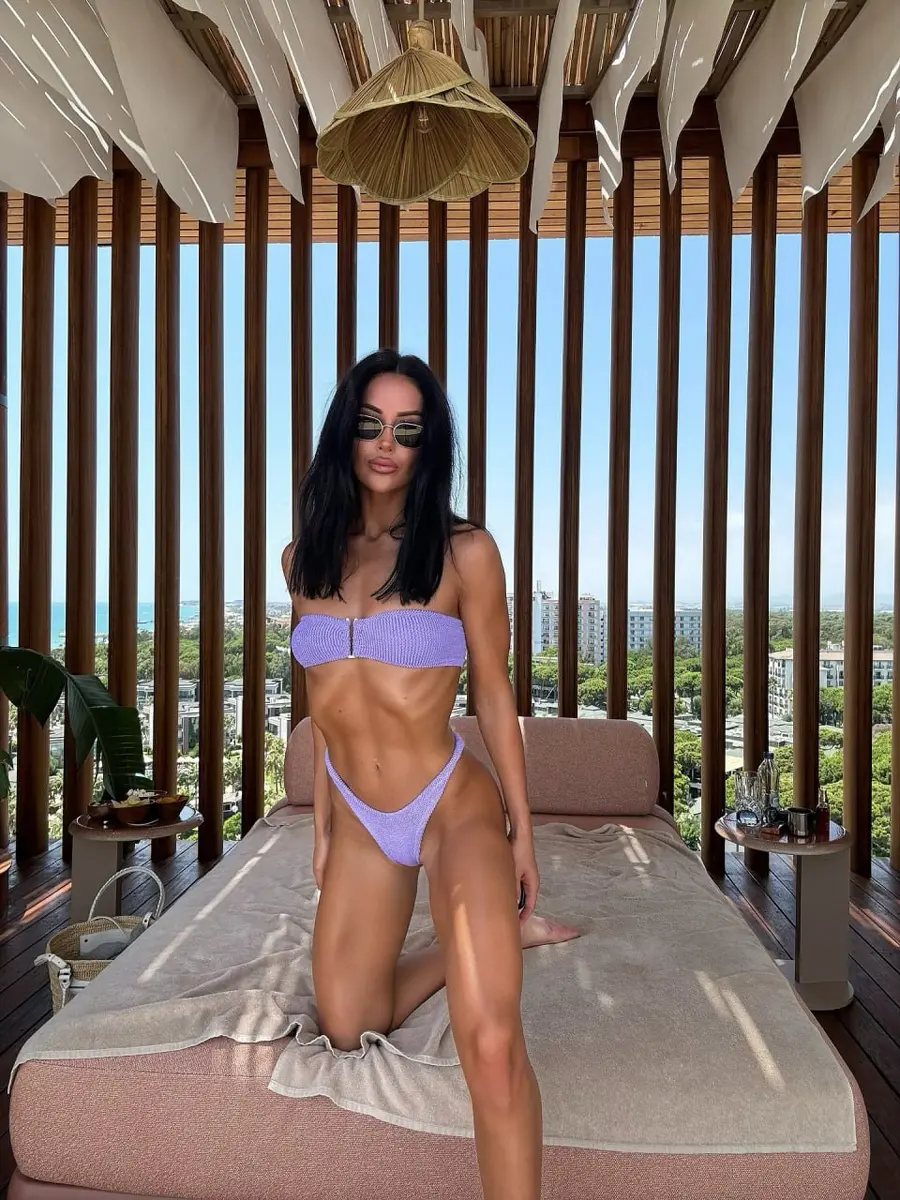 Ария эскорт в городе Дубай