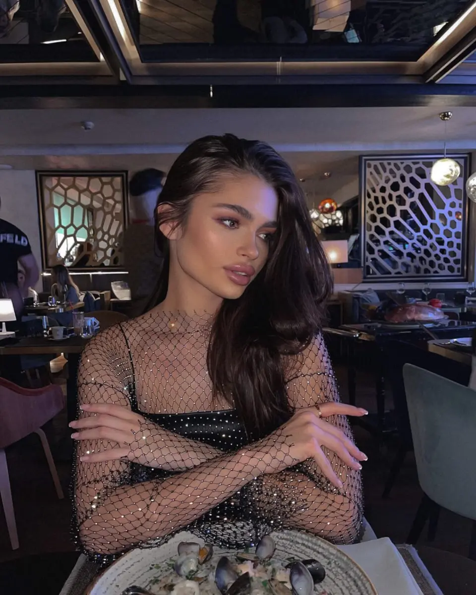 Белла эскорт в городе Дубай