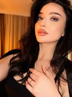 Данилли эскорт в городе Дубай