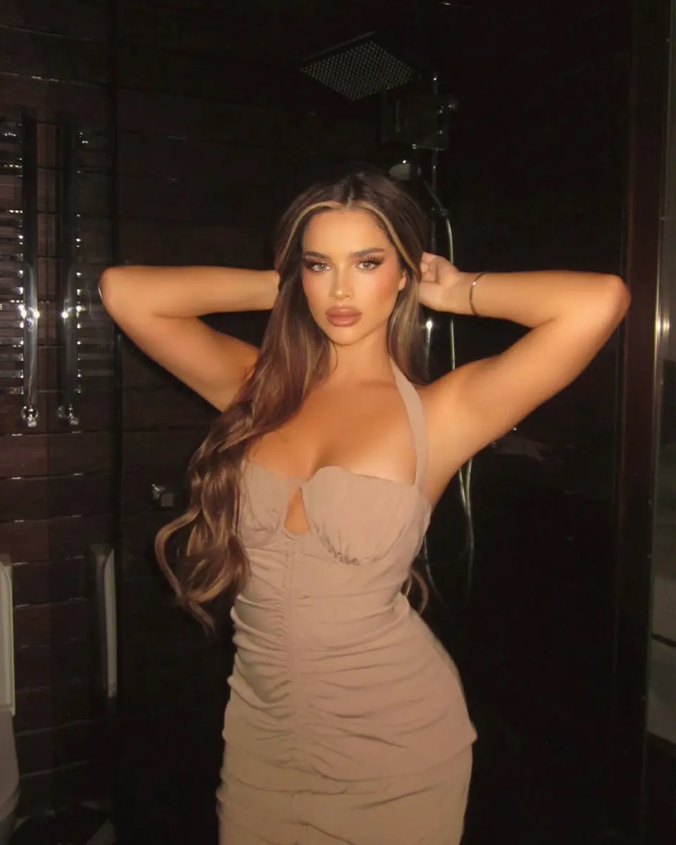 Эрмия эскорт в городе Дубай