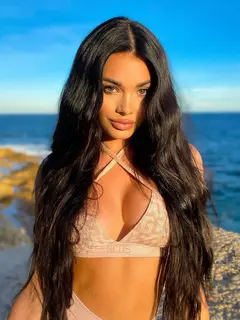 Эстер эскорт в городе Дубай