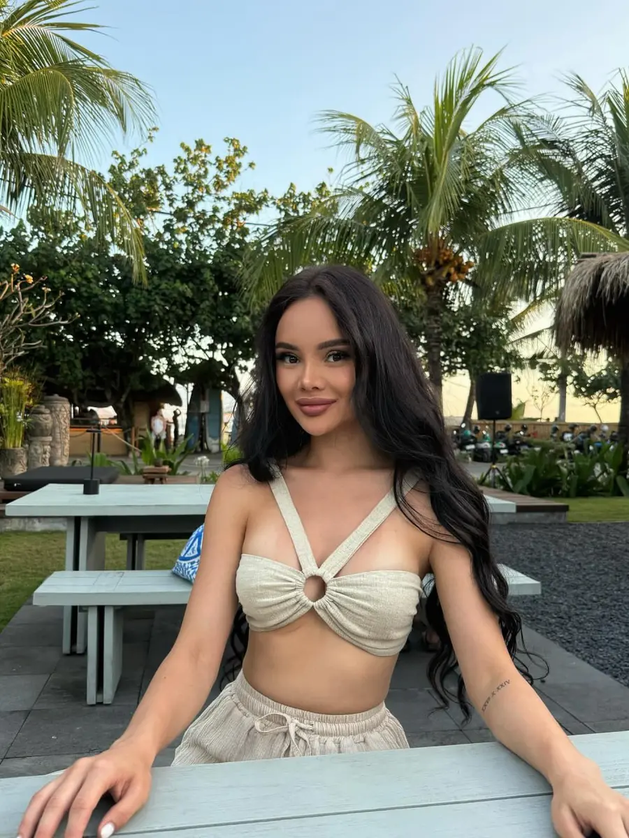 Эвелин эскорт в городе Дубай