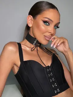 Fiol эскорт в городе Дубай