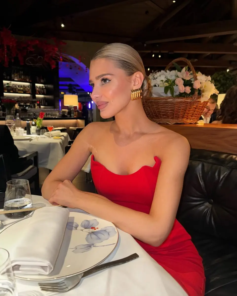 Ганна эскорт в городе Дубай