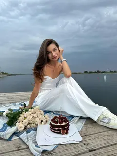 Инеми эскорт в городе Дубай