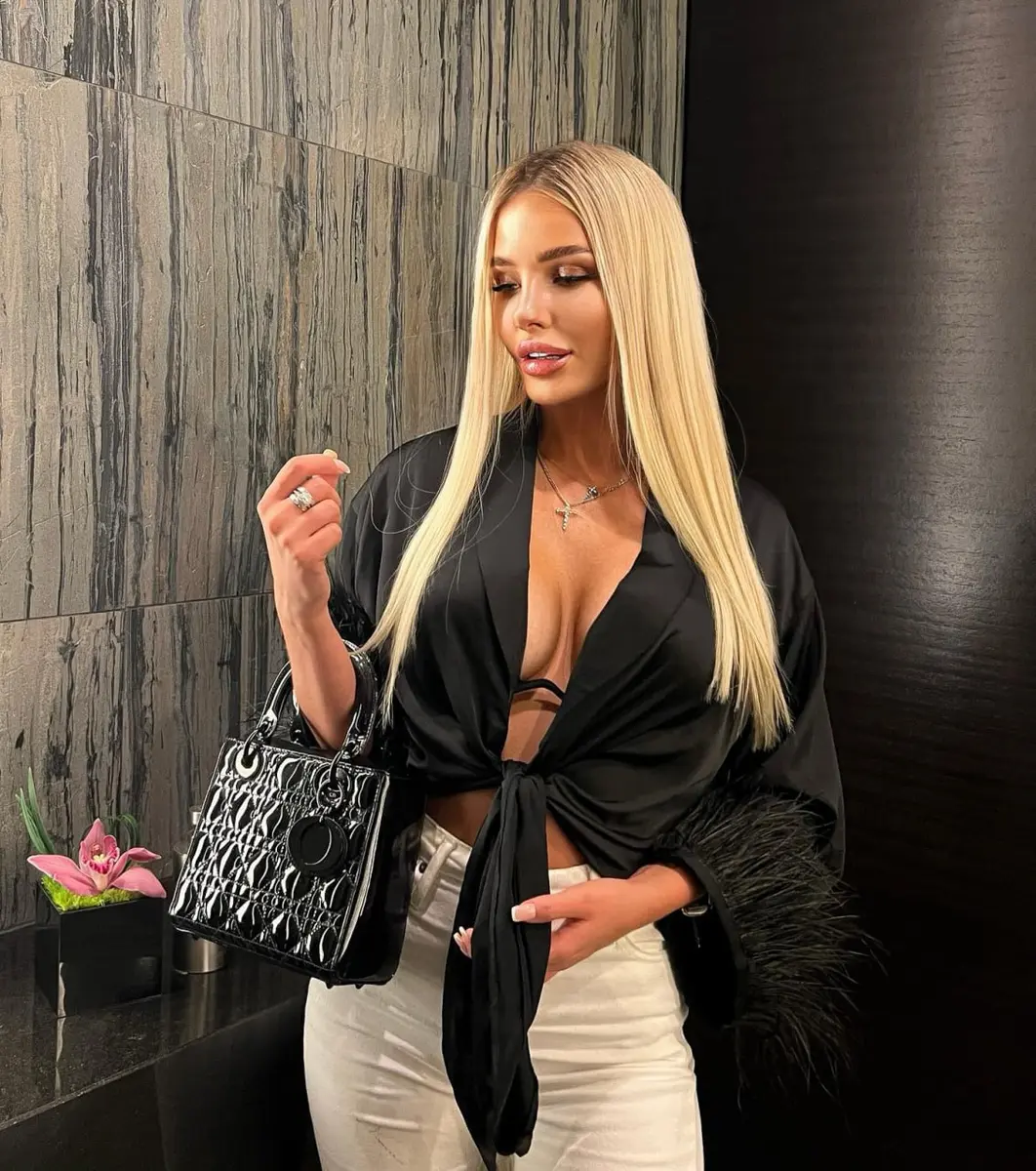 Инесса эскорт в городе Дубай