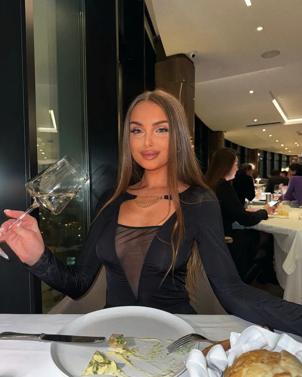 Инна эскорт в городе Дубай