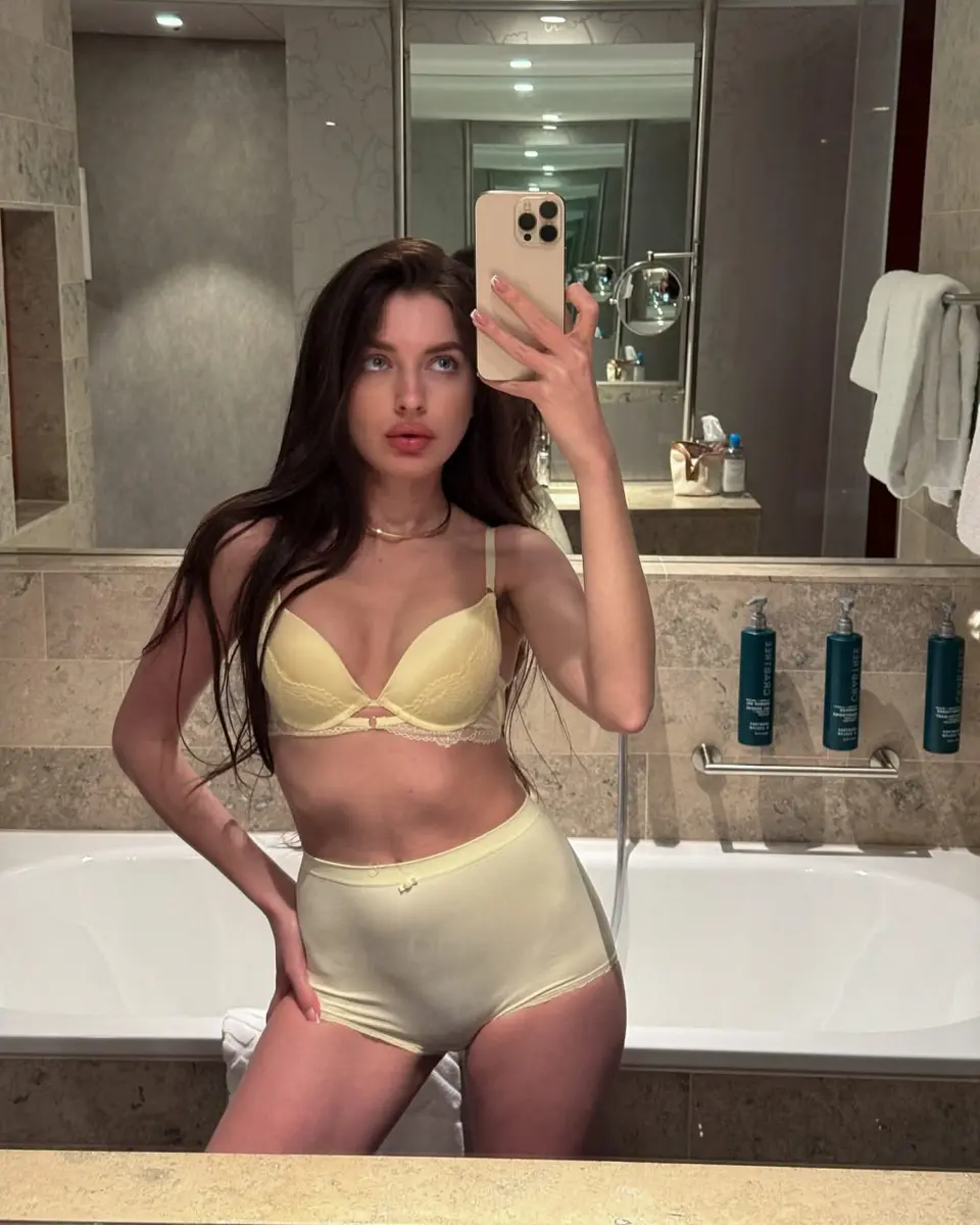 Ольга эскорт в городе Дубай