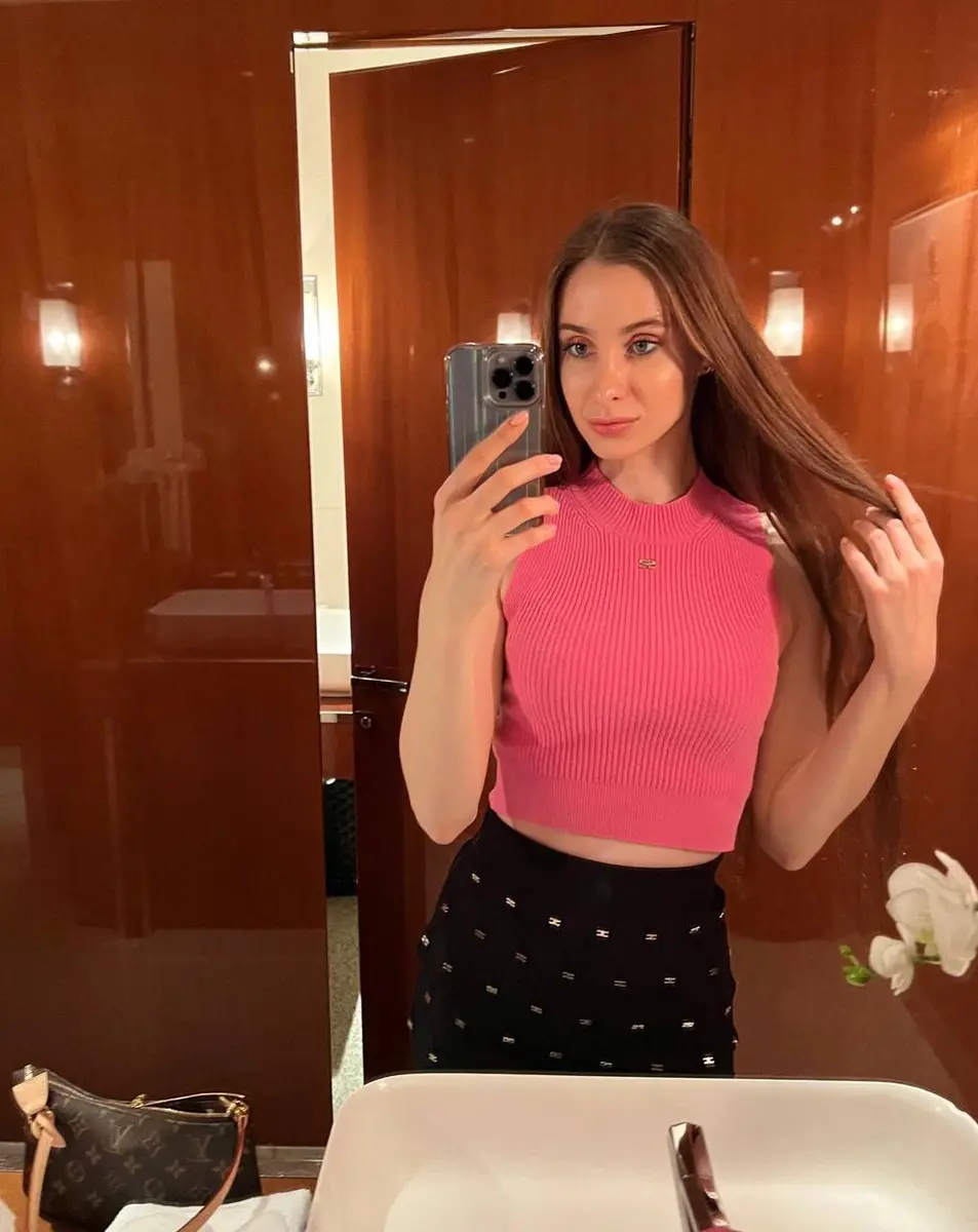 Онелия эскорт в городе Дубай