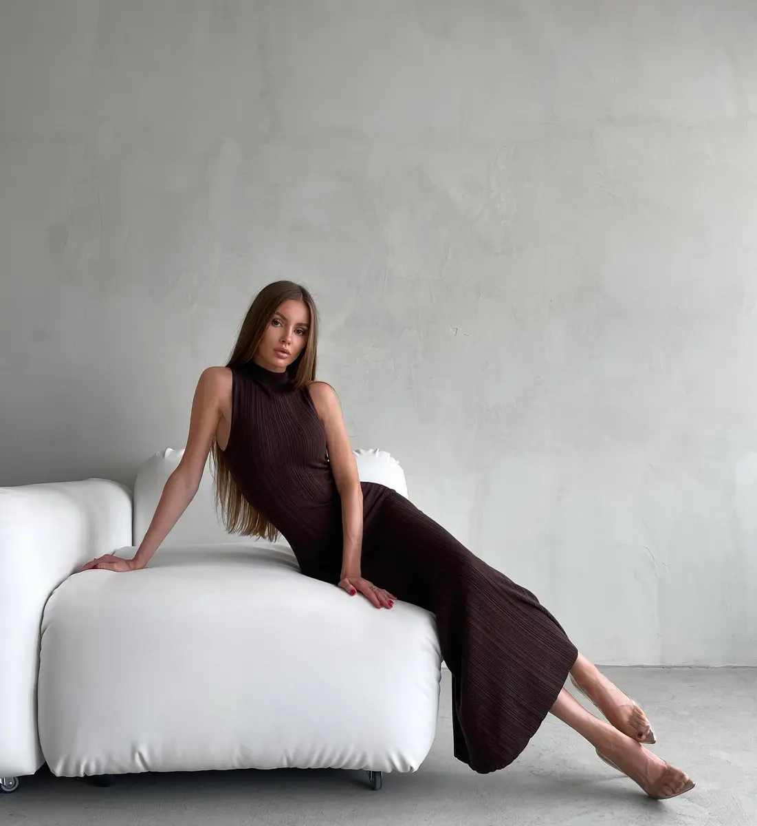 Priol эскорт в городе Дубай