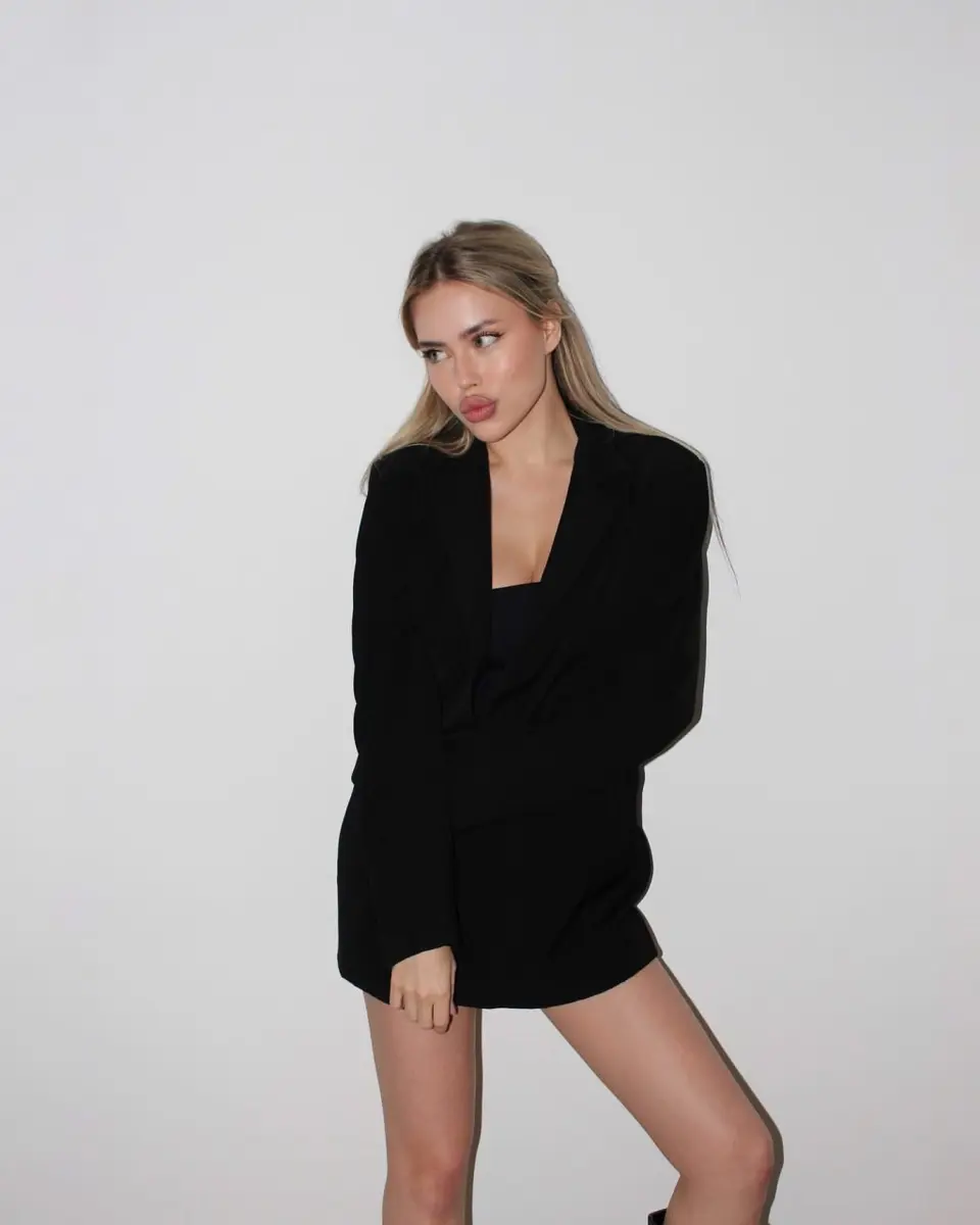 Савелий эскорт в городе Дубай