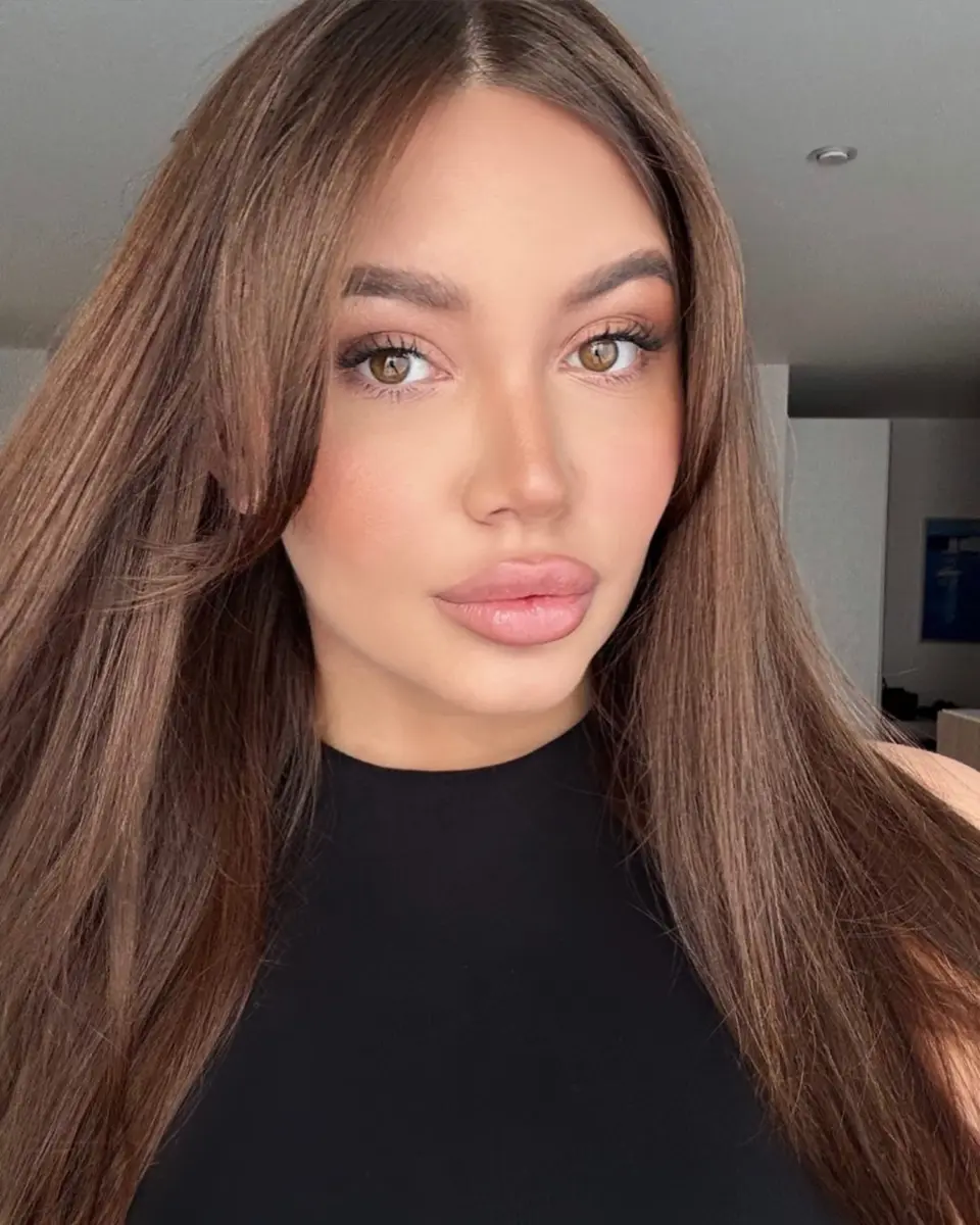 Selvesta эскорт в городе Дубай