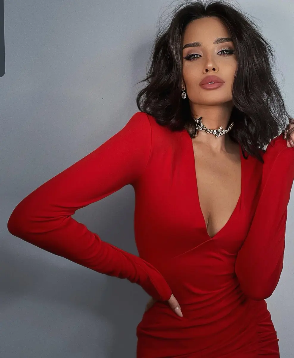 Тина эскорт в городе Дубай