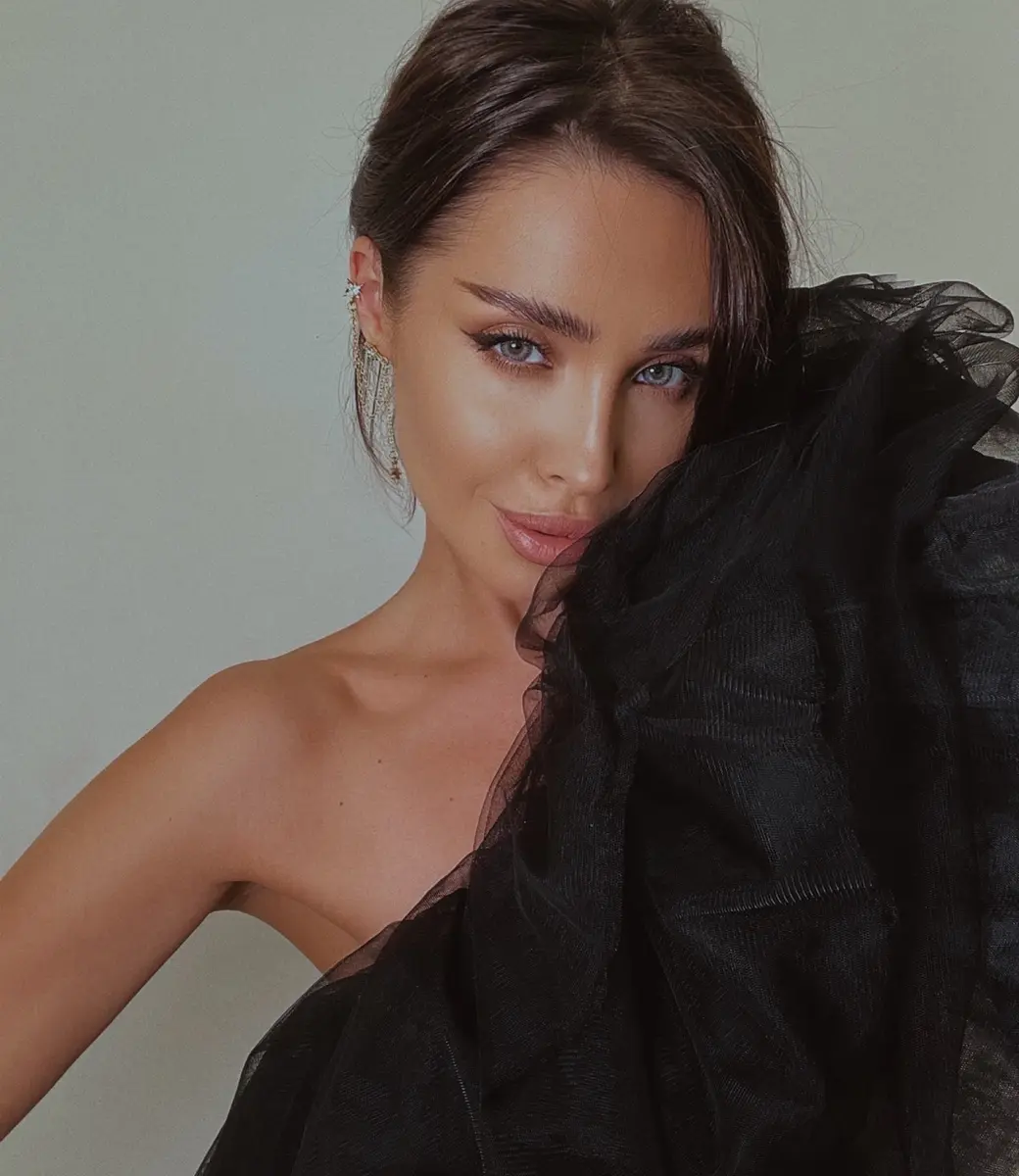 Тина эскорт в городе Дубай