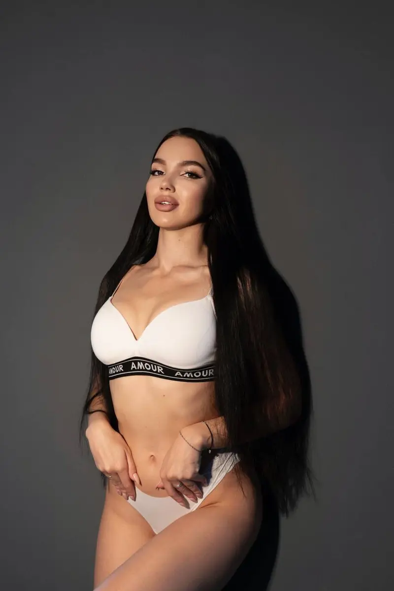 Устинья эскорт в городе Дубай