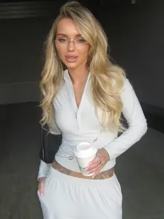 Яналина эскорт в городе Дубай